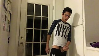 Amateur Twink Lucas Kitchen Jacking