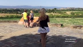 m exhibant sur differentes aires de repos en partant en vacances voici une ...