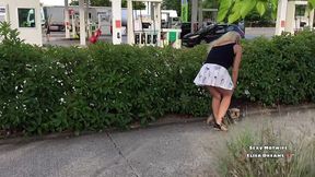 m exhibant sur differentes aires de repos en partant en vacances voici une ...