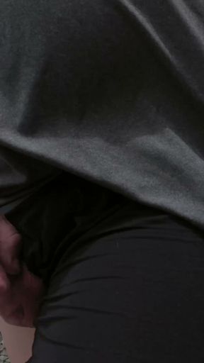 Straight guy heads out with his dick flashing.   Clip 1