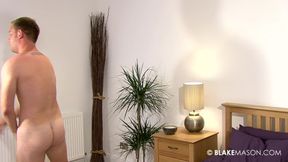 James Dribbles Precum Throughout His Wank