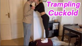 Trampling on a loser with my boyfriend