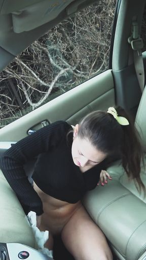 Serina Gomez Agony of Squirting Peeing in My Car