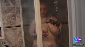 sexy bbw bambi beauty gives a wet blowjob in the shower