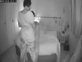 Dans la chambre 7