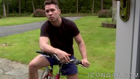 Huge handsome stud loves anal fucking younger guys