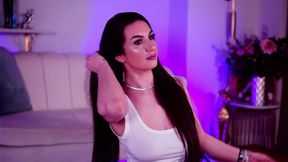 Secret Sienna Members-Only Show