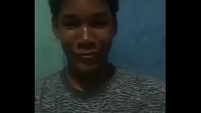 BO&Ccedil_AL NINFETINHO DE 18 ANOS NOVINHO BATENDO UMA ENQUANTO APRECIA UMA RTX3090 GOZANDO MUITO