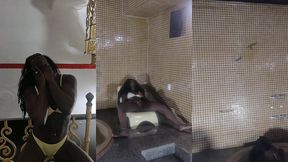 fernanda chocolatte em uma danca sensual e gozando na beira de uma hidro