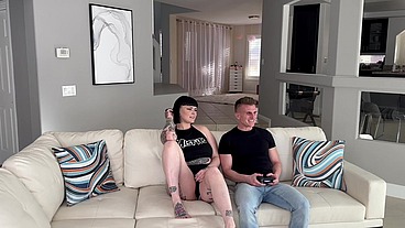 Net*!#^ and Chill with Ciara Sinn