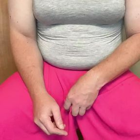 Cumshot in skirt