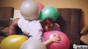 Q677 Derpy pops lovely balloon bunch - 480p