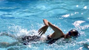 Swimming mesmerizing session