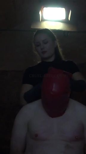 Must-see moment from &quot;CRUEL REELL - PANIC FLIGHT&quot;