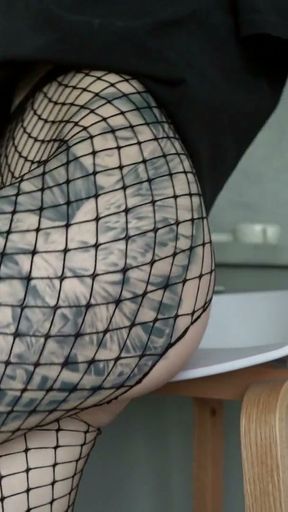 Pretty Lesya Moon invited a guy to the room for hot sex   Clip 3