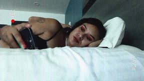 Banging and Chatting with Viewers on a Live
