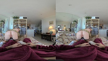 big booty stepdaughter bounces on stepdaddys cock until it explodes