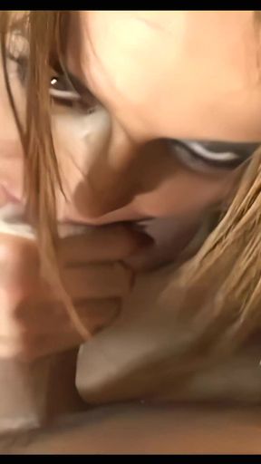 Nympho Cock Sucking Sweetheart Savannah POV