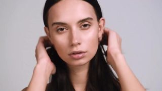 Büyük doğal göğüslü güzeller Adriana Chechik, Lana Rhoades, Little Caprice ve Maya Kendrick için sert anal seks
