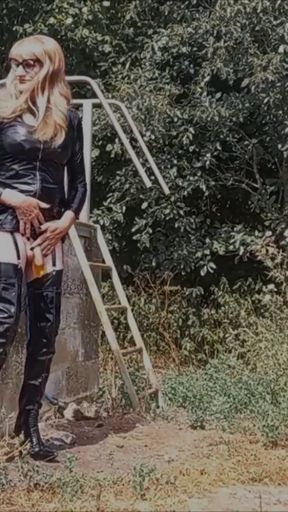 Must-see moment from &quot;Crossdresser Wanking Outdoors, Squirting Milk, Pissing&quot;