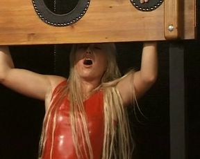 German MILF Amateur Fetish Babe Blonde Fisting