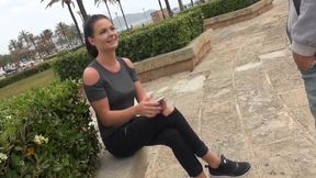 Fari Banx rides a big shaft in outdoor XXX session