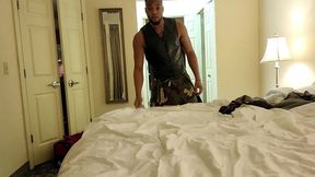 Kenniejai Jerks off in a Kilt