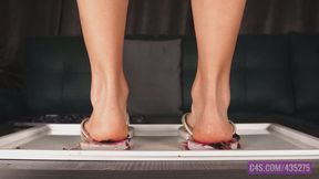 Flip Flop Grape Crush - 4K MP4