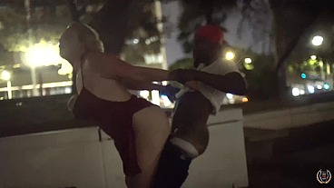 Fuck Master Rome Major Bangs Hot Cougar Cameron Skye Outside!