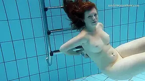 Lenka Super Hot Slut Underwater