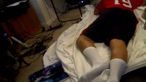 Malefootflava Hot stud (RB) and his lucious lightskin manly soles being Worshipped and Foottease