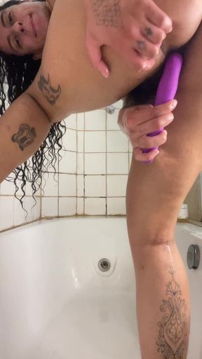 Latina Goddess Masturbates Hairy Ass While Bathing