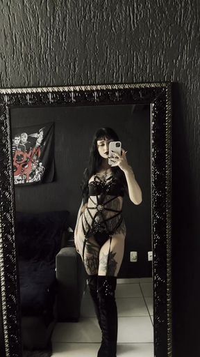 Goofy Goth GF shows off her assets