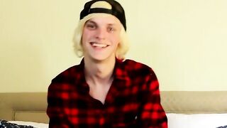 Twink blondie Kayden shares his solo adventure with everyone