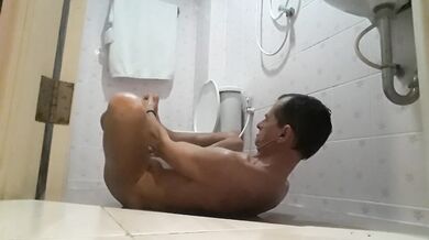 self footjob cum - lotus man thai