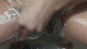 Again pussy shaving close up