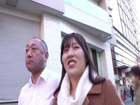 Public Plaza Kiss Addict Begs for More Keeps Kissing on the Move Then Oral and Mouth Finish