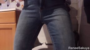 Pissing in her jeans, such a pissy girl