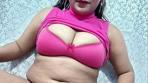 Sexy Tamil Girl Masturbating with Dildo While Talking Dirty Pee