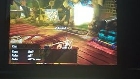 Cazadora cachonda le hace mamada a cazador de mayor rango para conseguir carrito