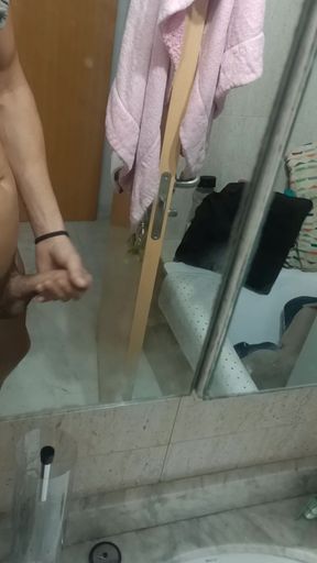 Here I leave you so that you can look a little at me,