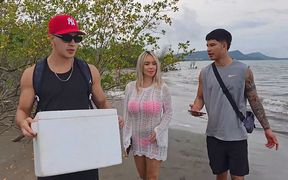 Threesome on the Beach with Stepbrothers - Danner Mendez - Tatiana Alvarez - Max Betancur