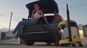 AFTER VACUUMING MY CAR – JEANS & CLEAVAGE SMOKE BREAK