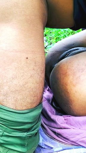 Memorable moment from "Desi village desi bhabhi ki jangal me thukai"