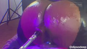 Big Ass Swallowing a Dildo on the Fuck Machine