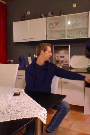 Hot couple swingers invite another couple for a good fuck session