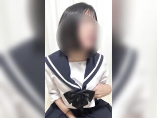 制服着てむらむら????