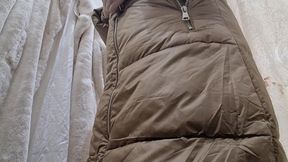 farts in the public clothing store