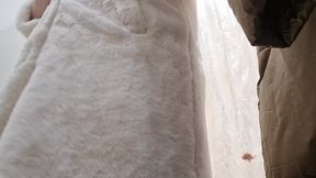 farts in the public clothing store