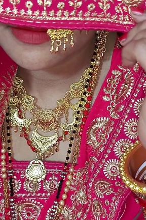 First Night Sex of Bride with Piya Suhagrat Nevli Married Couple